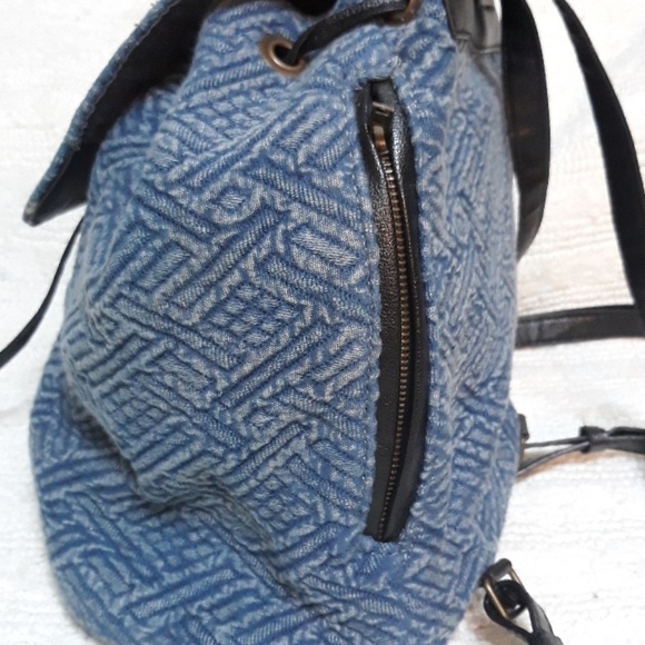 Ecote backpack - Picture 2 of 8